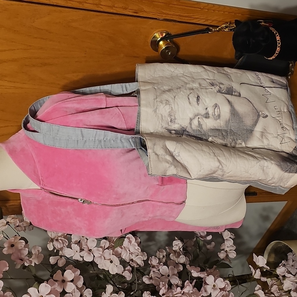 Marilyn Monroe Tote Bag - Picture 9 of 9